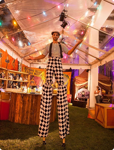 Evoke Events 34 Stilt Walkers