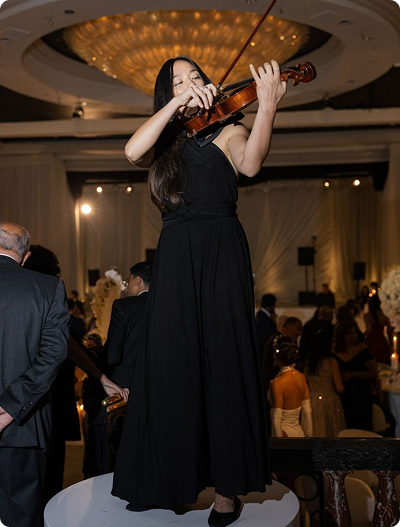Evoke Events 35 Violinist